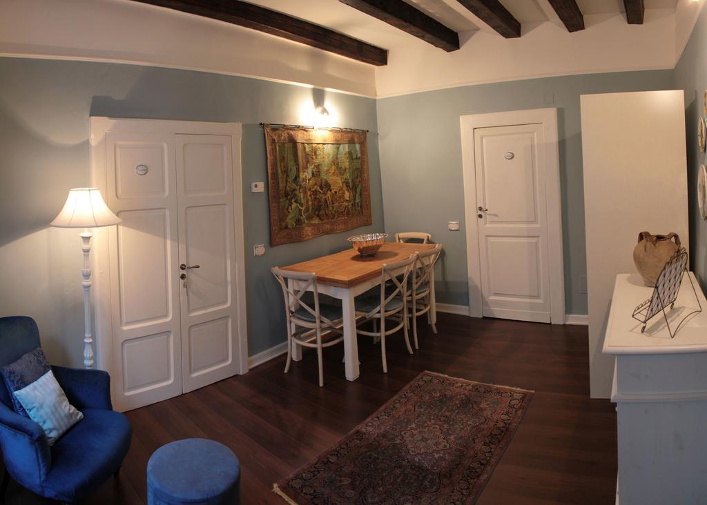 B&B Via Dell'Astrologo Cosenza Exterior foto